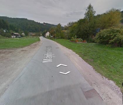 Slika dva mimo tuša